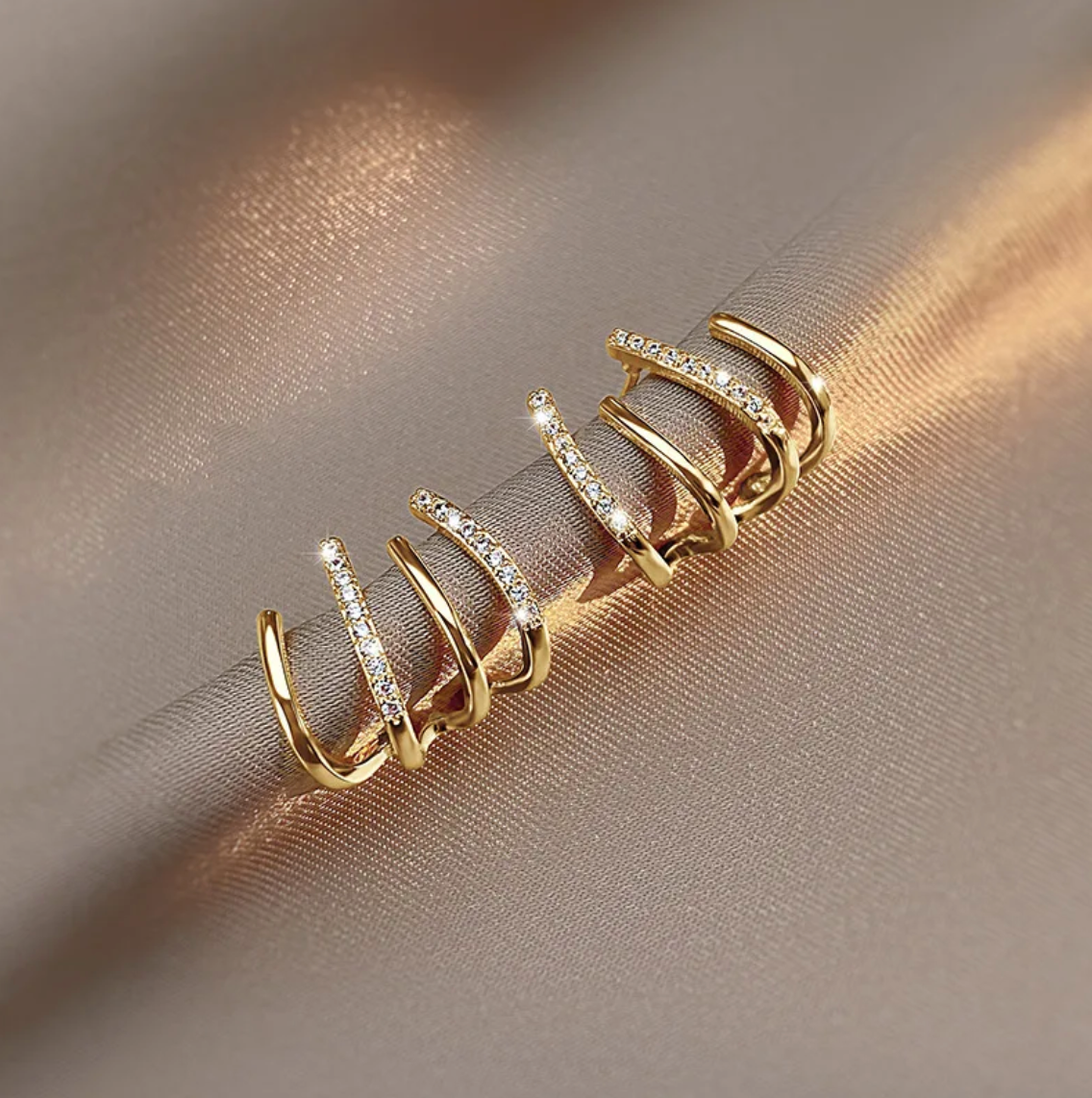 Dressinova |Elegant Claw Earrings